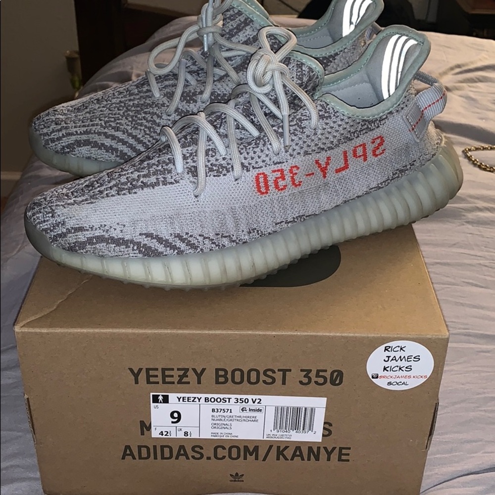 YEEZY BOOST 350 V2 BLUETINT